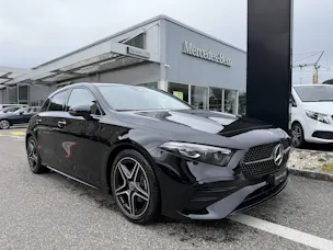 MERCEDES-BENZ A 200 AMG Line