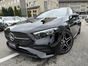 MERCEDES-BENZ A 200 AMG Line