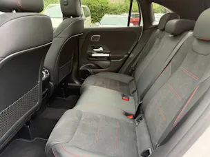 MERCEDES-BENZ GLA 220 d Swiss Star AMG Line 4matic