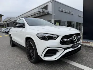MERCEDES-BENZ GLA 220 d Swiss Star AMG Line 4matic