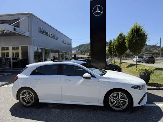 MERCEDES-BENZ A 250 AMG Line 4m