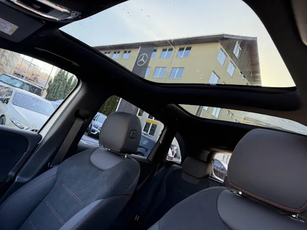 MERCEDES-BENZ B 250 AMG Line 4matic