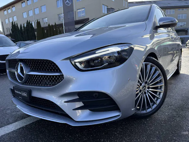 MERCEDES-BENZ B 250 AMG Line 4matic