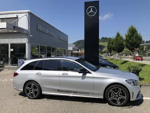 MERCEDES-BENZ C 200 AMG Line 4matic Kombi