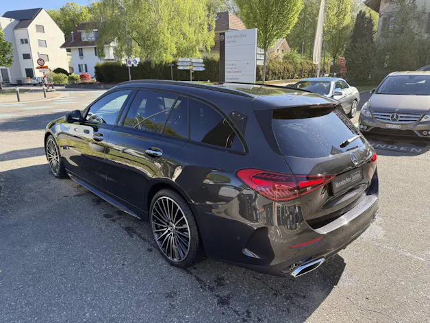MERCEDES-BENZ C 220 d Swiss Star AMG Line 4matic Kombi