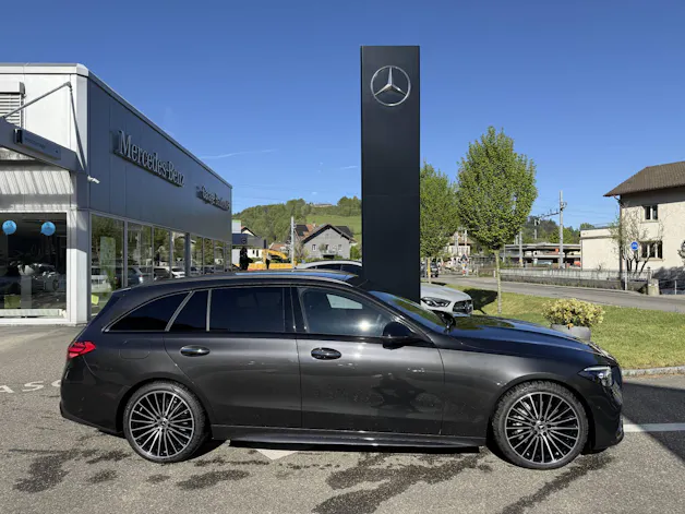 MERCEDES-BENZ C 220 d Swiss Star AMG Line 4matic Kombi