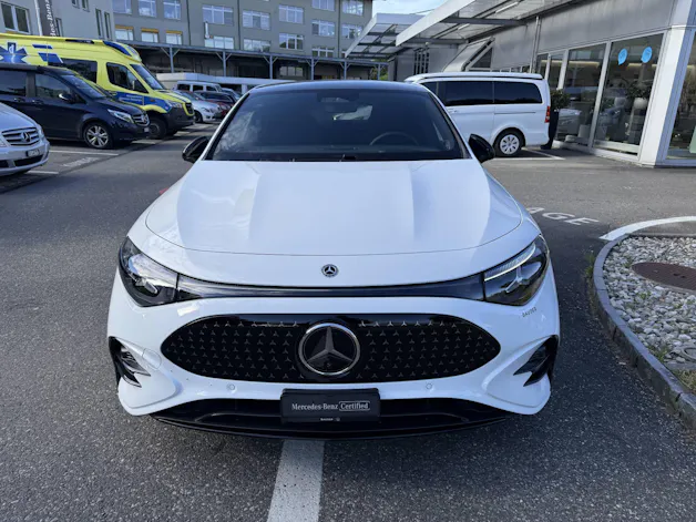 MERCEDES-BENZ CLA 350 AMG Line 4matic