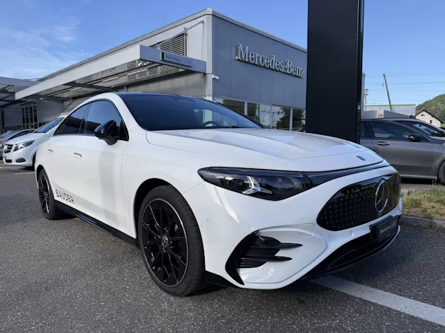 MERCEDES-BENZ CLA 350 AMG Line 4matic
