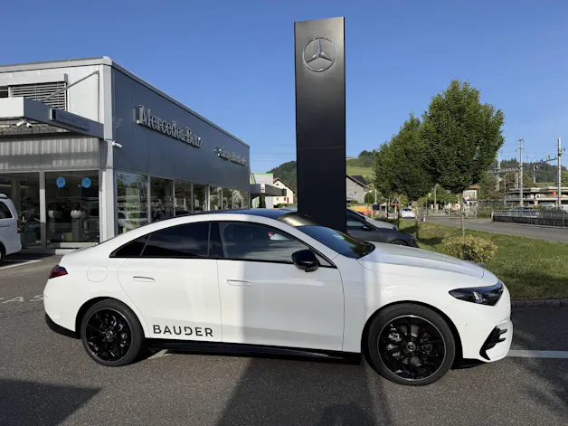 MERCEDES-BENZ CLA 350 AMG Line 4matic