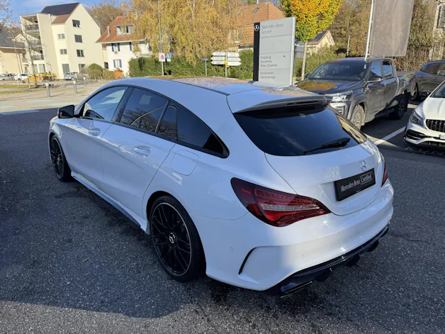 MERCEDES-BENZ CLA 45 AMG 4m Shooting Brake