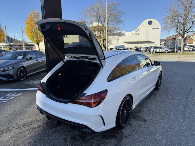 MERCEDES-BENZ CLA 45 AMG 4m Shooting Brake