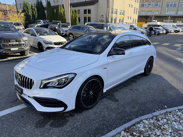 MERCEDES-BENZ CLA 45 AMG 4m Shooting Brake