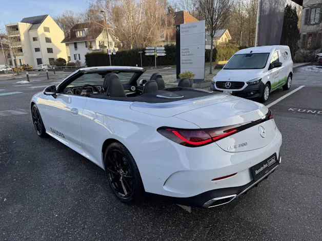 MERCEDES-BENZ CLE 200 AMG Line 4matic Cabriolet