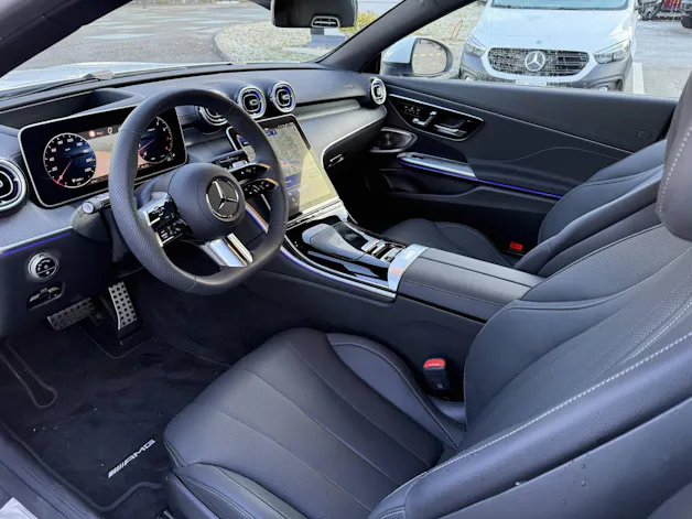 MERCEDES-BENZ CLE 200 AMG Line 4matic Cabriolet