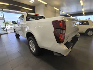 ISUZU D-Max Space Pick-up 2.2 DDi Evolution 4x4