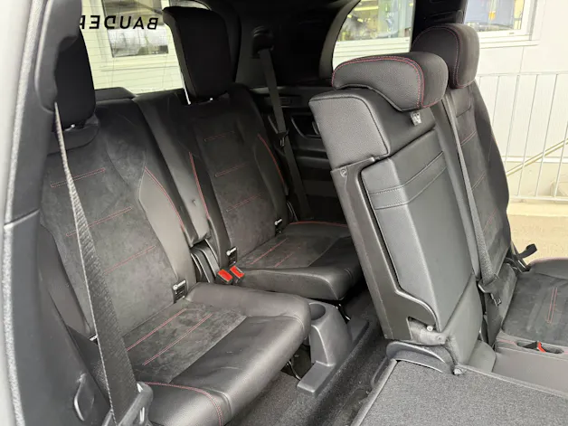 MERCEDES-BENZ GLB 220 AMG Line 4matic