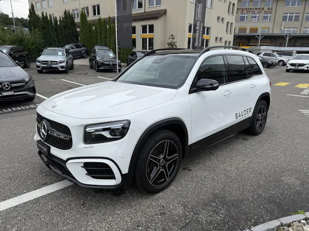 MERCEDES-BENZ GLB 220 AMG Line 4matic