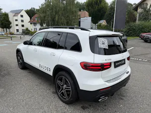 MERCEDES-BENZ GLB 220 AMG Line 4matic