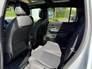 MERCEDES-BENZ GLB 220 AMG Line 4matic