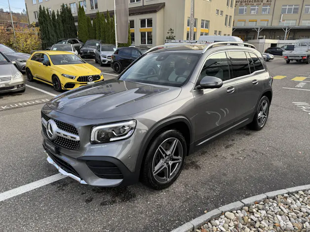 MERCEDES-BENZ GLB 250 AMG Line 4matic