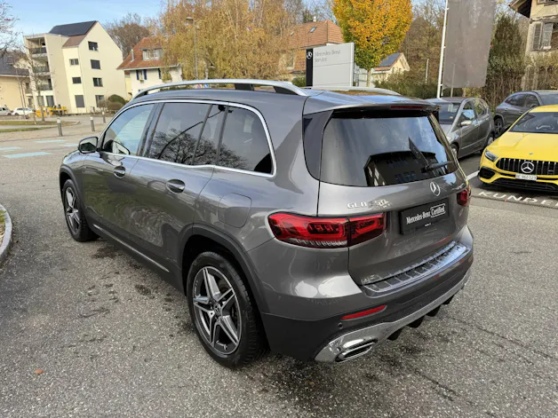 MERCEDES-BENZ GLB 250 AMG Line 4matic