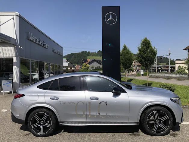MERCEDES-BENZ GLC 200 AMG Line 4matic Coupé