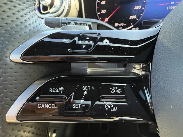 MERCEDES-BENZ GLC 300 e AMG Line 4matic