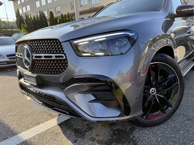 MERCEDES-BENZ GLE 300 d AMG Line 4matic