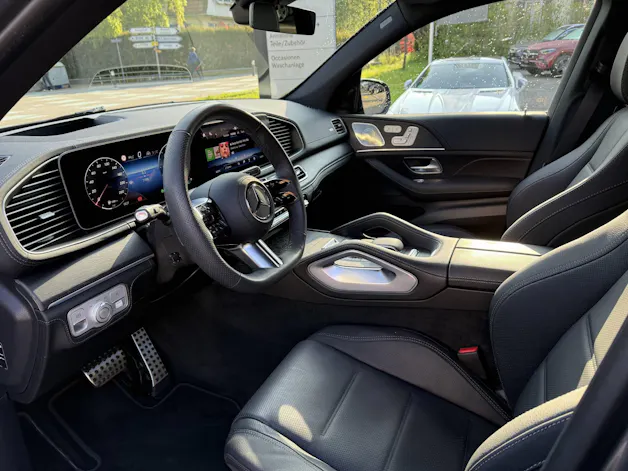 MERCEDES-BENZ GLE 300 d AMG Line 4matic