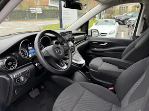 MERCEDES-BENZ V 220 d lang 4matic Van
