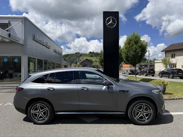 MERCEDES-BENZ EQC 400 AMG Line 4matic