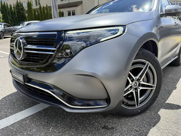 MERCEDES-BENZ EQC 400 AMG Line 4matic