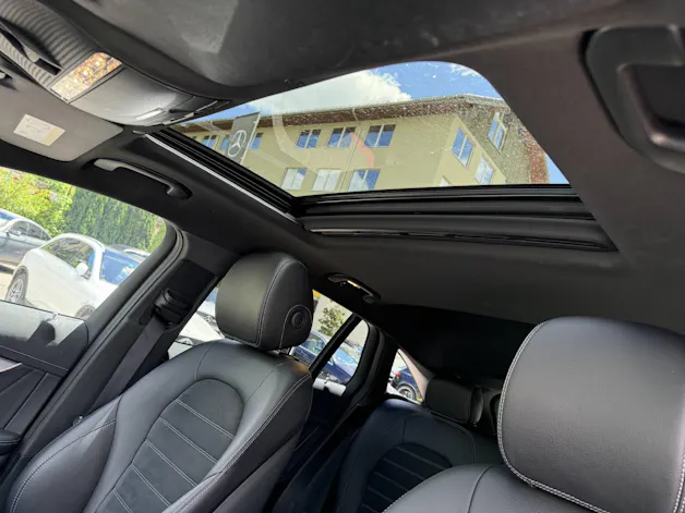 MERCEDES-BENZ EQC 400 AMG Line 4matic