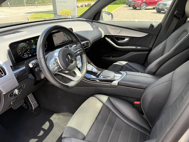 MERCEDES-BENZ EQC 400 AMG Line 4matic