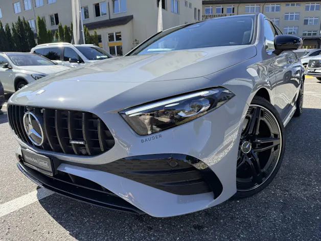 MERCEDES-BENZ A 35 AMG 4matic
