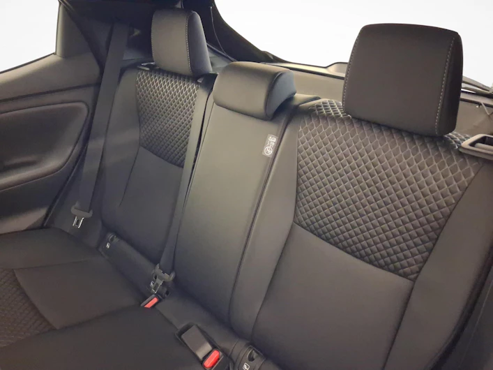Fahrzeugbild TOYOTA YARIS