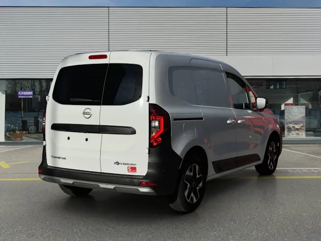 NISSAN Townstar fourg. 2.2 t L1 EV45 22 kW Tekna