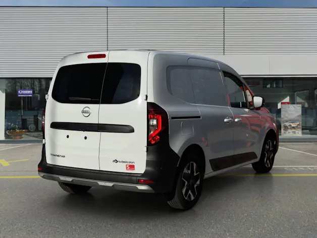 NISSAN Townstar fourg. 2.2 t L1 EV45 22 kW Tekna