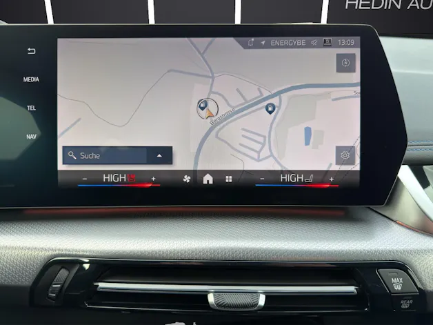 BMW X1 U11 20d xDrive paddles