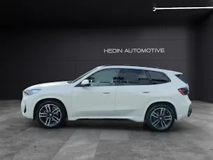 BMW X1 U11 23i xDrive paddles