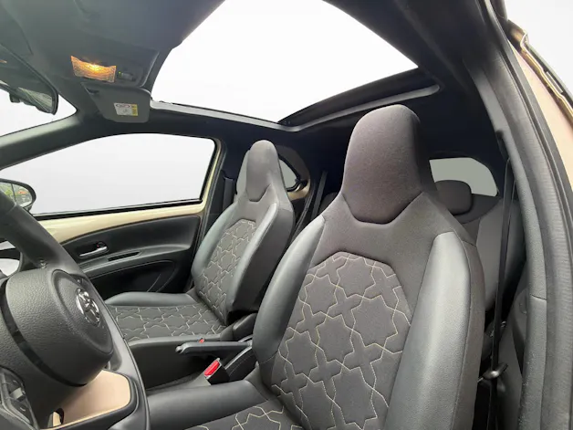 Toyota Aygo X 1.0 VVT-i Style