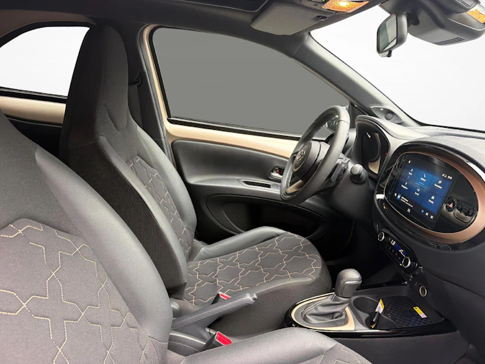 Fahrzeugbild TOYOTA AYGO X