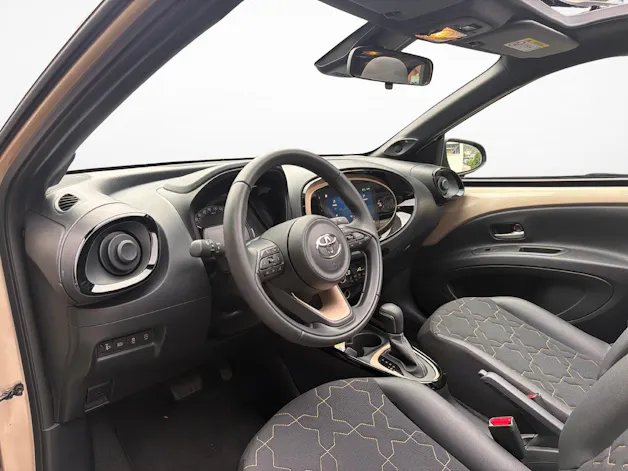 Toyota Aygo X 1.0 VVT-i Style