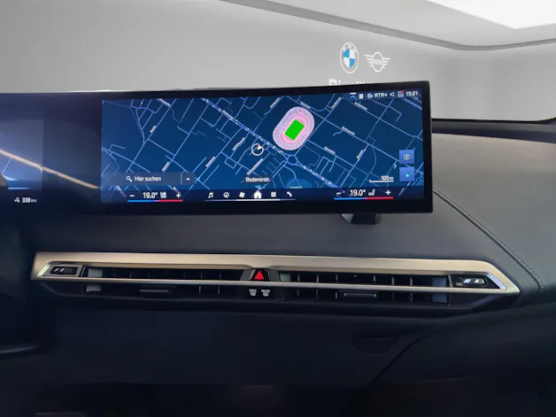 BMW iX xDrive50 SportPaket