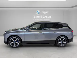 BMW iX xDrive50 SportPaket