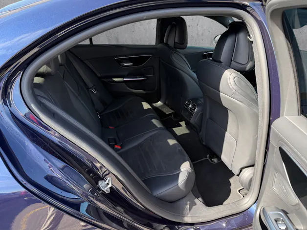 MERCEDES-BENZ C-Klasse W206 C 300 AMG Line 4matic
