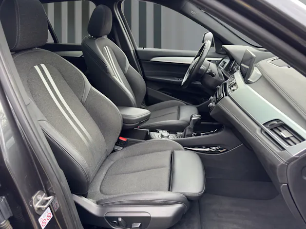 BMW 25e xDrive M SPORTPAKET