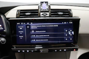 Fahrzeugbild DS AUTOMOBILES Automobiles DS7 1.6 E-Tense Opéra 4x4