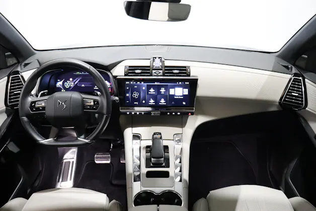 DS Automobiles DS7 1.6 E-Tense Opéra 4x4