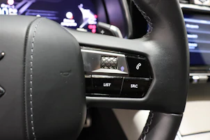 Fahrzeugbild DS AUTOMOBILES Automobiles DS7 1.6 E-Tense Opéra 4x4